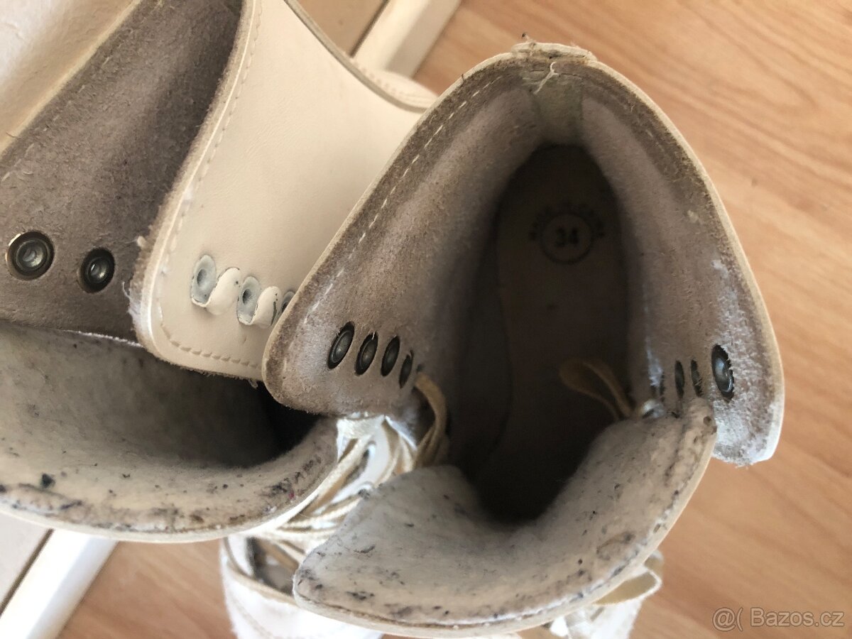 klasicke bile brusle divci 34 Jessica - 11