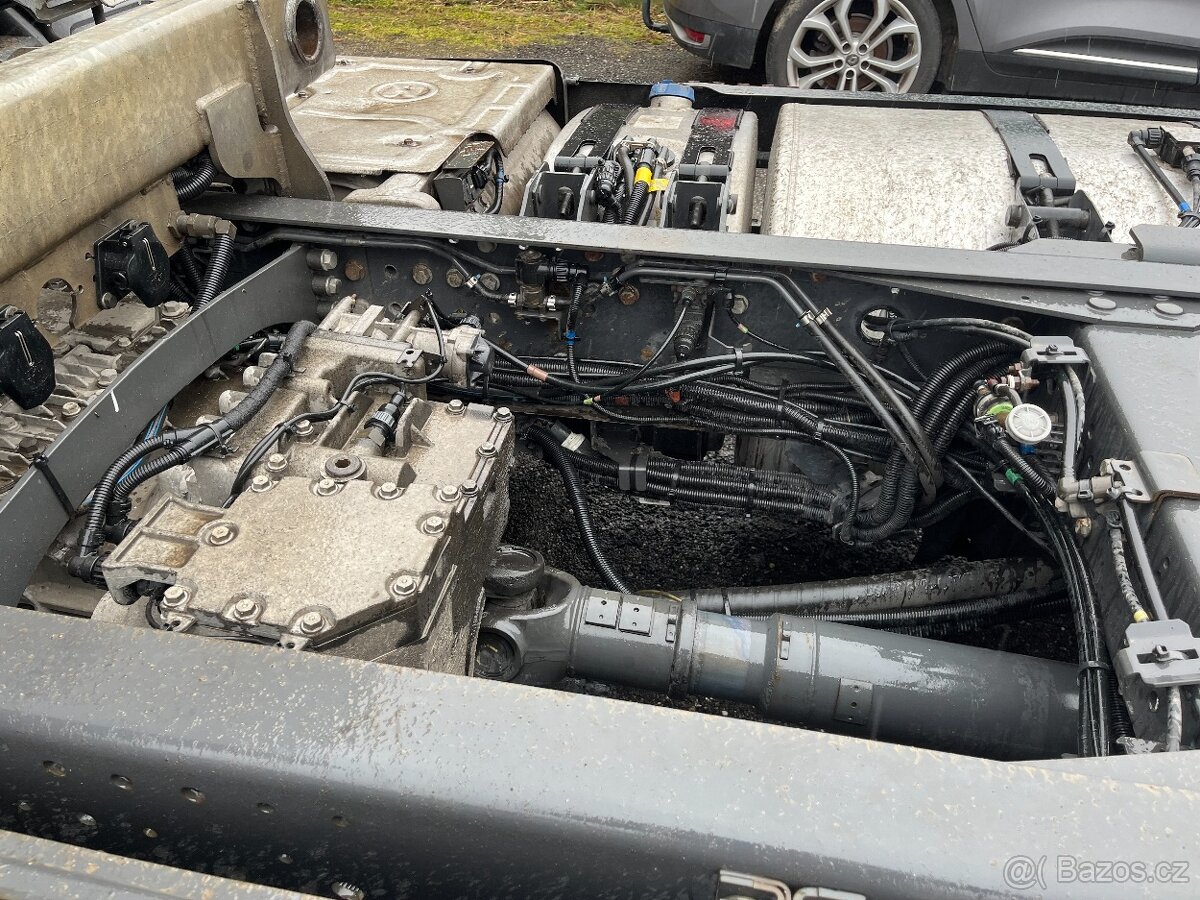 Tahač pod autopřepravník r .premium 2014 EEV - 11