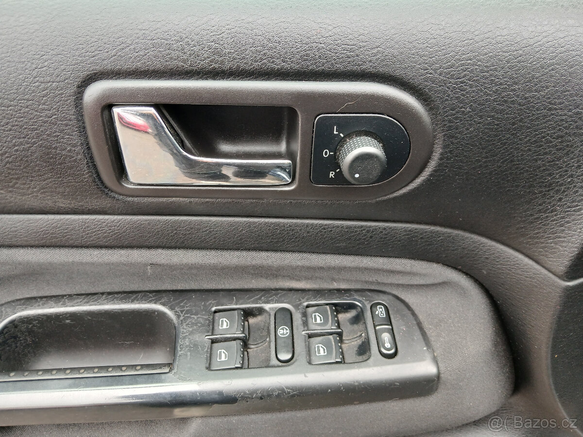 Volkswagen Golf 1.4 16V - 11