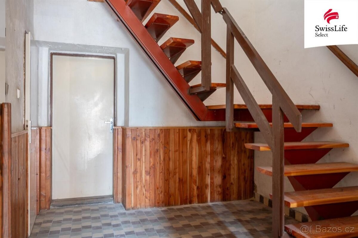 Prodej rodinného domu 215 m2 Okružní, Bruntál - 11