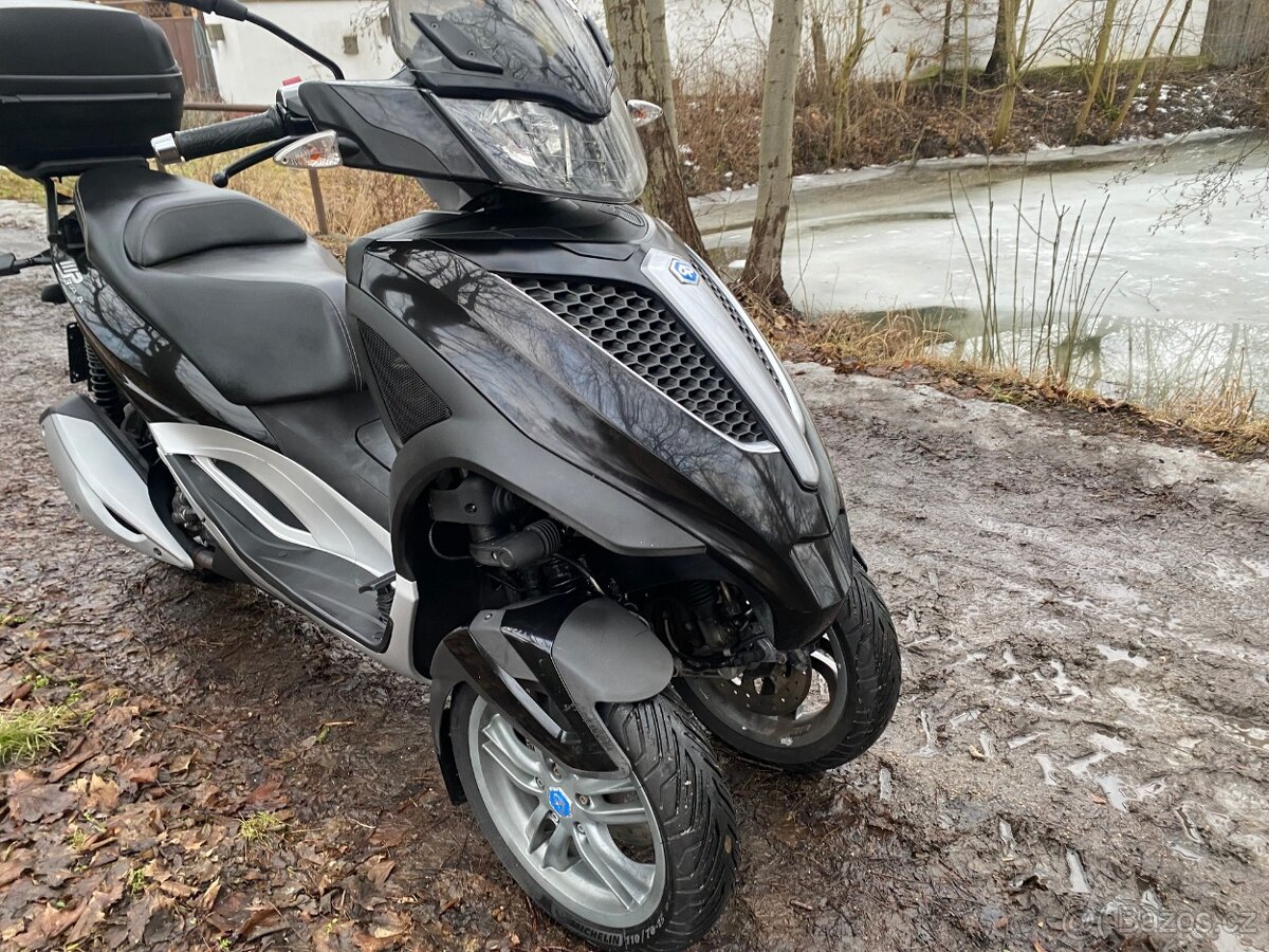 Piaggio Mp3 Yourban 300 LT - 11