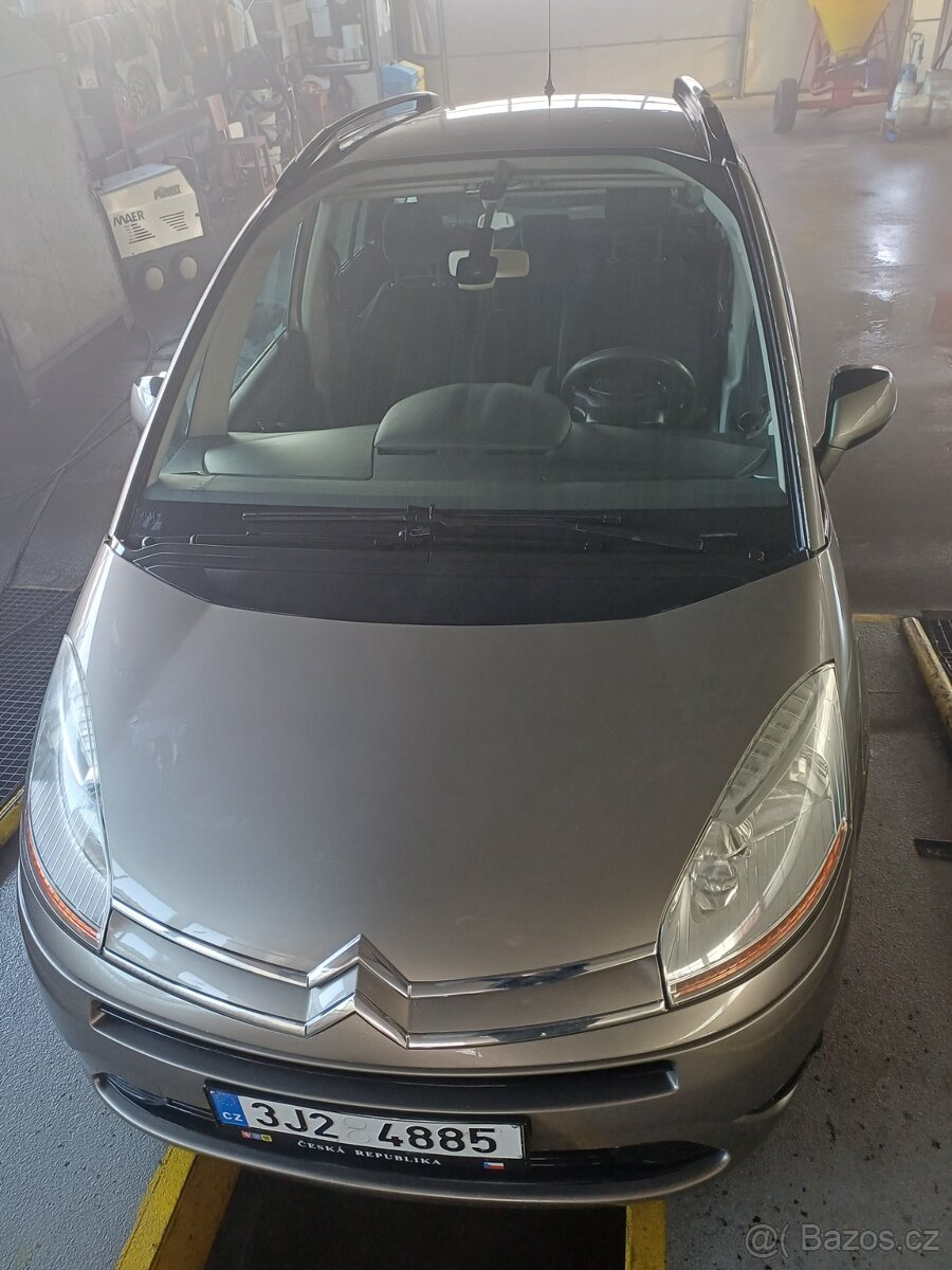 Citroën C4 Grand Picasso - 11