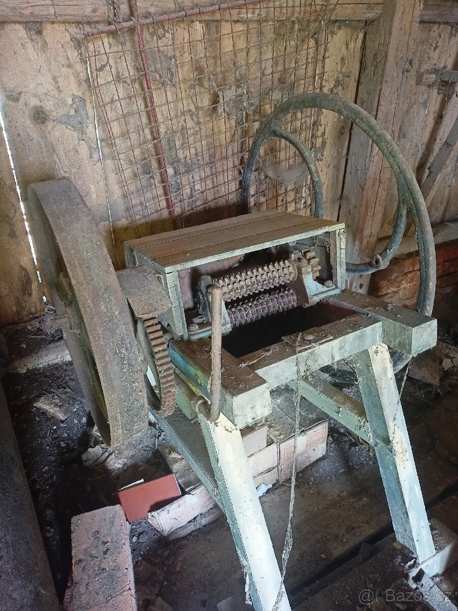 Staré zemědělské náčiní - 11