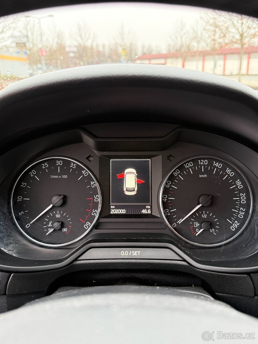 Škoda Octavia III Kombi 1.6TDi, Green line - 11