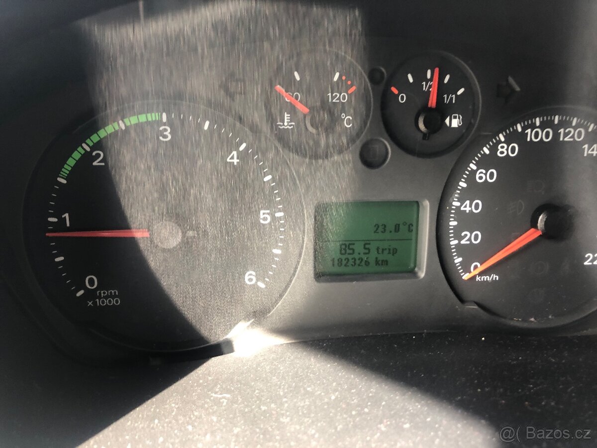 Ford transit nugget - 11