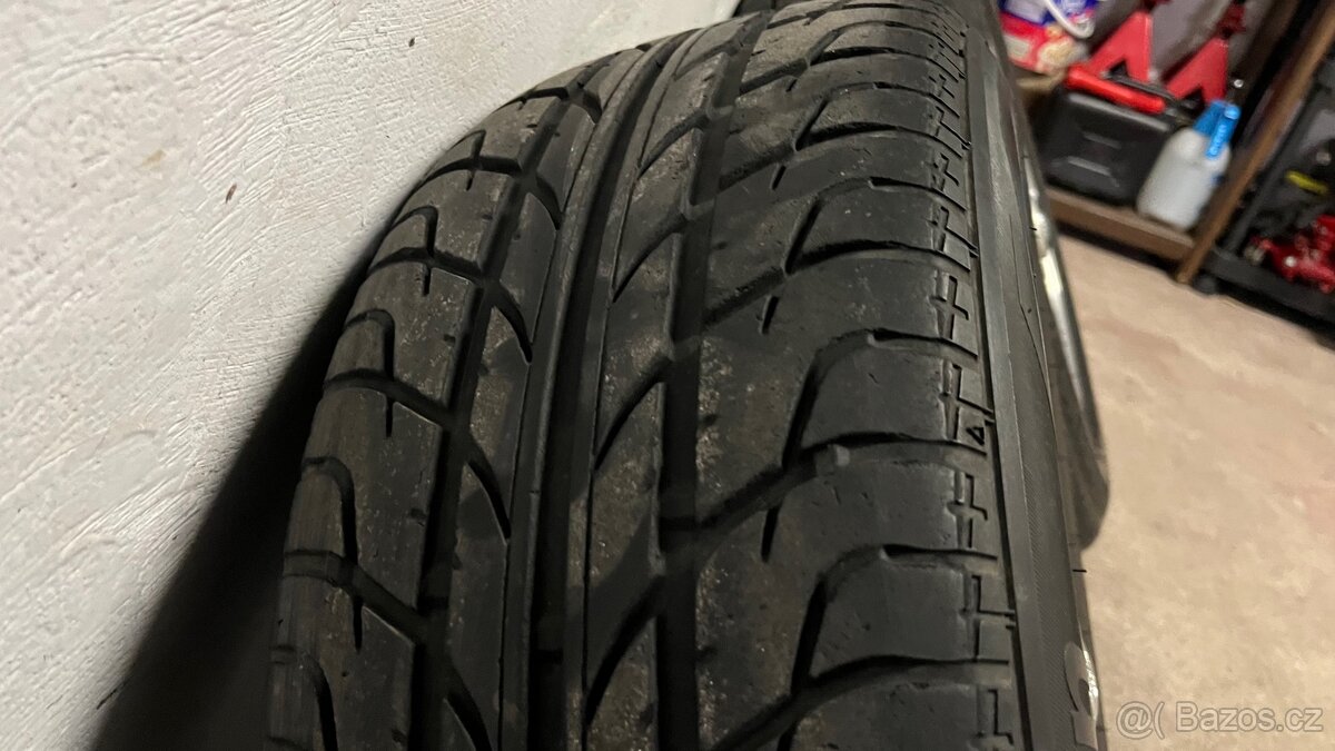 Alu kola Jaguar xj6 x300 - 11