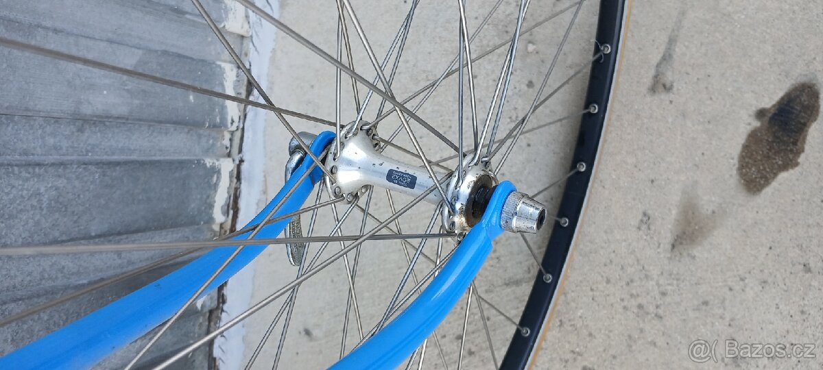 Silniční kolo styl Favorit, velikost rámu 53,5 cm - 11