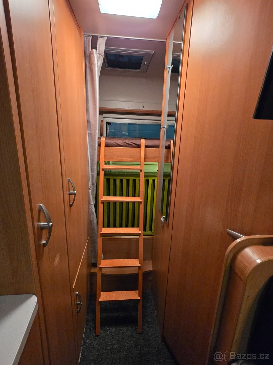 Obytné auto Renault Master 2,5/ 88kw - rok 2008 - 11