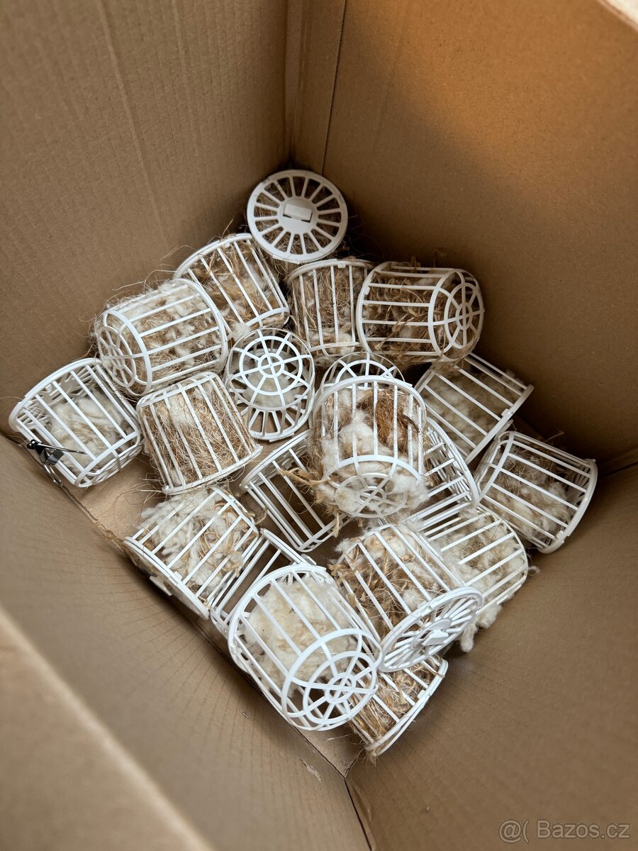 Skříňové klece kompletně vybavené - 11