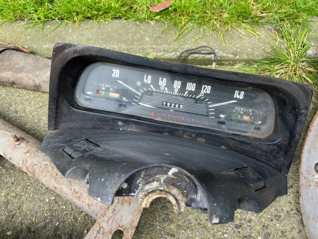 Škoda 1000MB - náhradní díly - 11