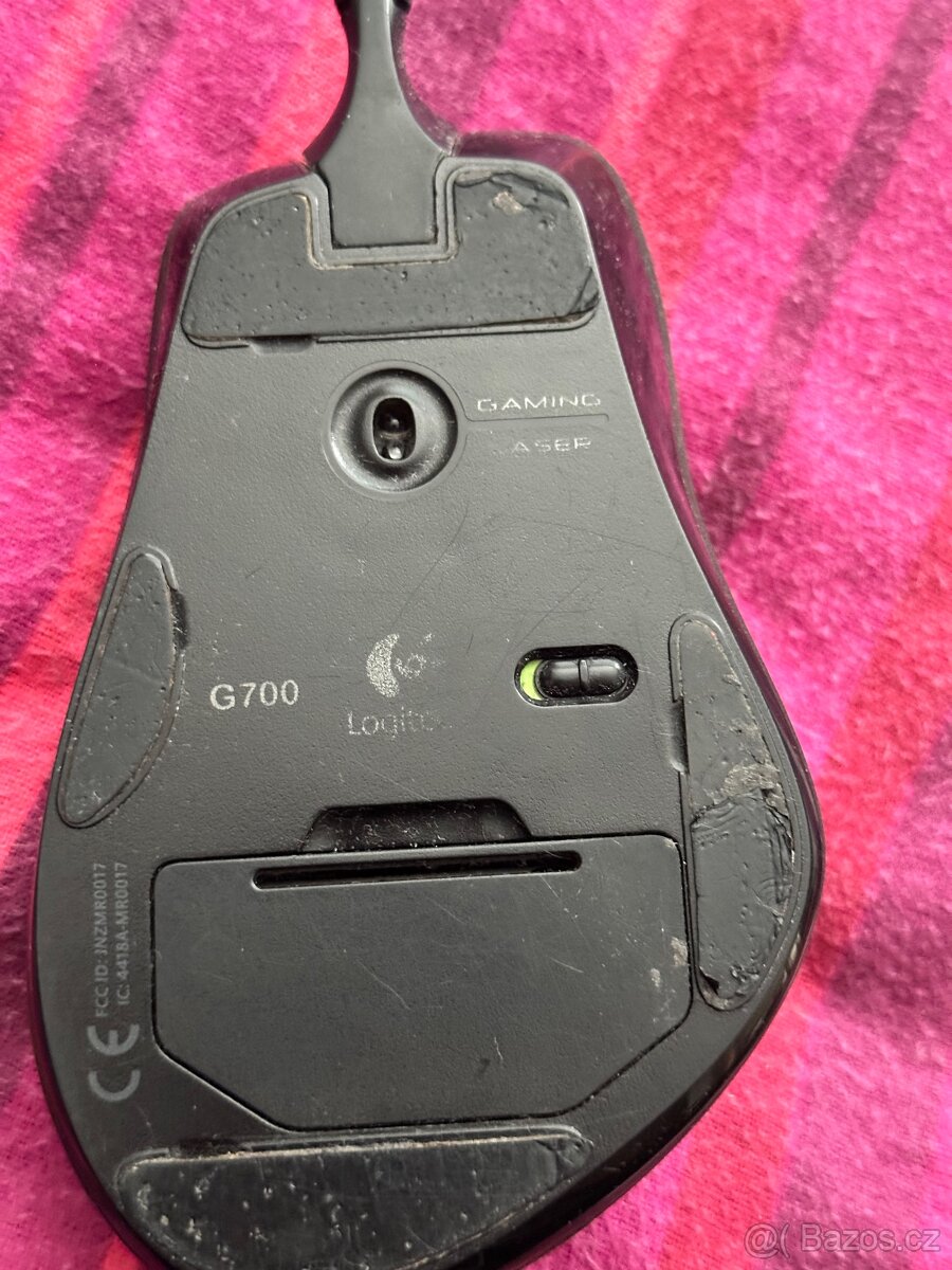 Celý pc monito - 11