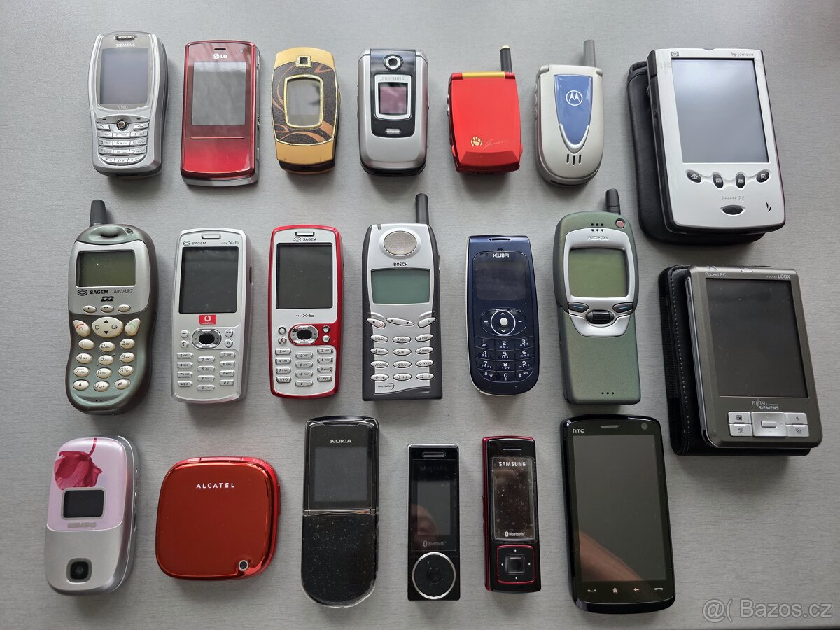 konvolut telefonů - prodávám svou sbírku - 11