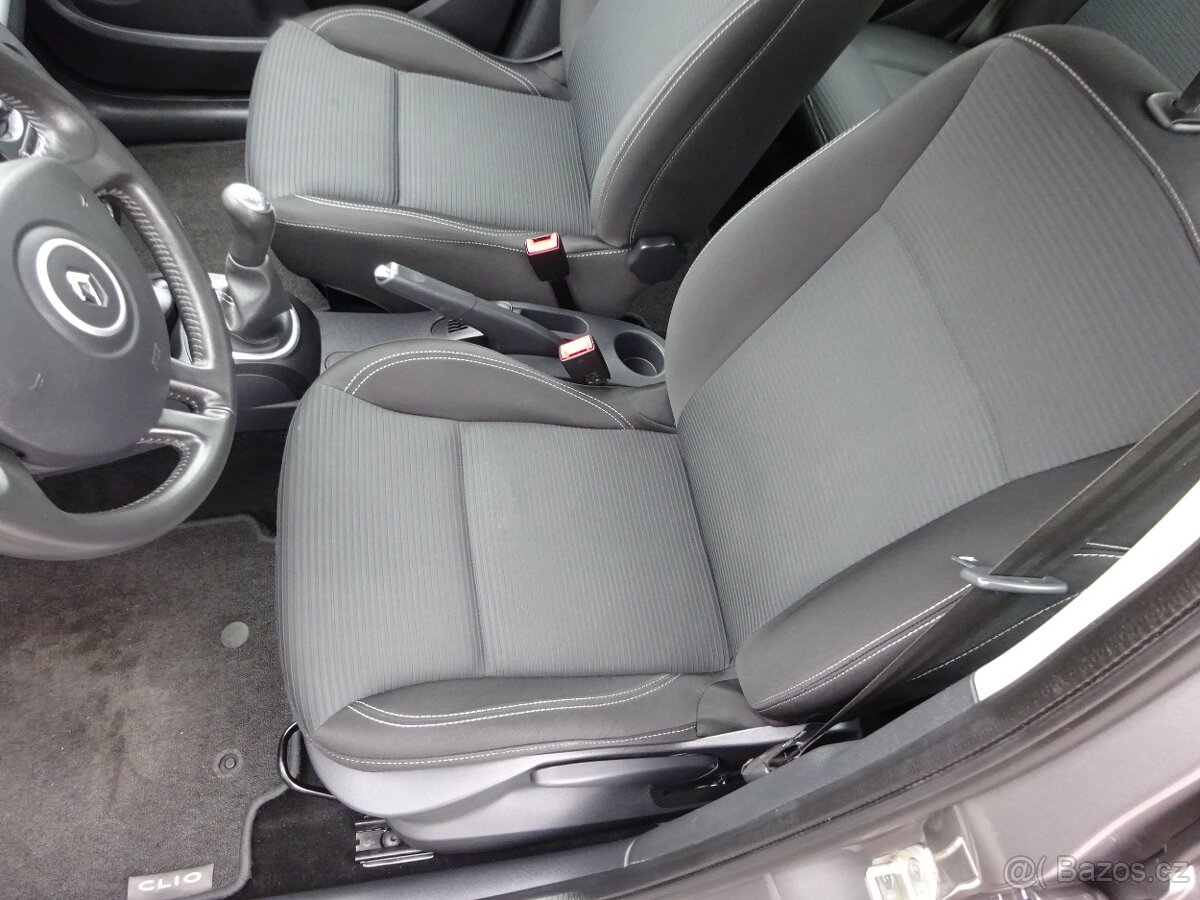 Renault Clio 1.2i r.v.2012 (55 kw) 1.Majitel - 11