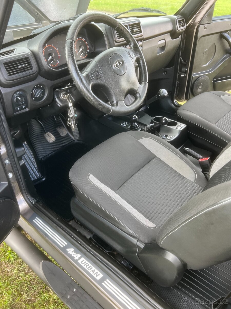 LADA NIVA LEGEND - 11