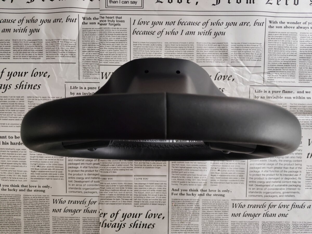 TESLA volant - krásný stav - jako nový - 11