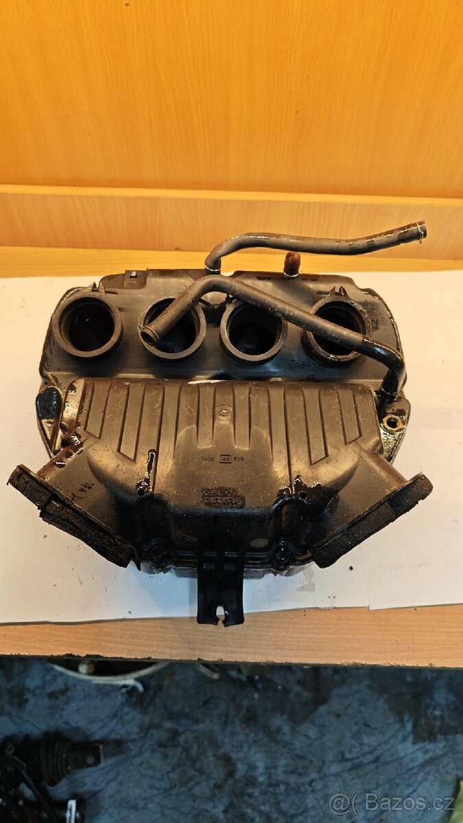 Díly Suzuki GSX-R 600/750 K1-K3 - 11