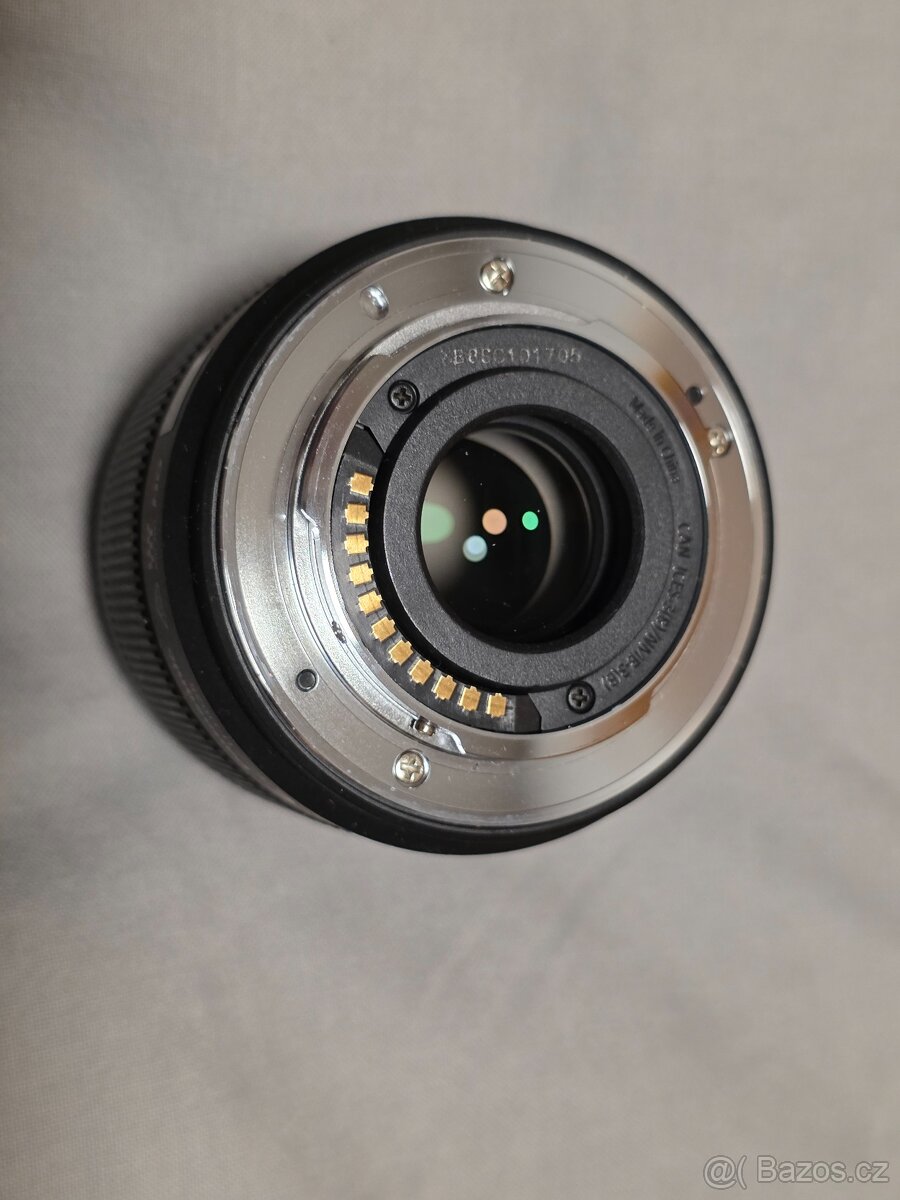 Panasonic Lumix DMC-GX80 + 25mm/1,7 + 45-150mm/4,0-5,6 - 11