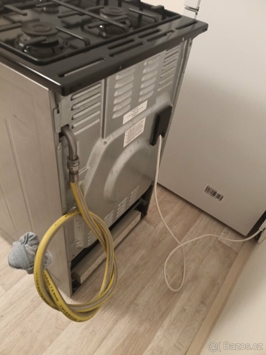 Kombinovaný sporák Mora - 11