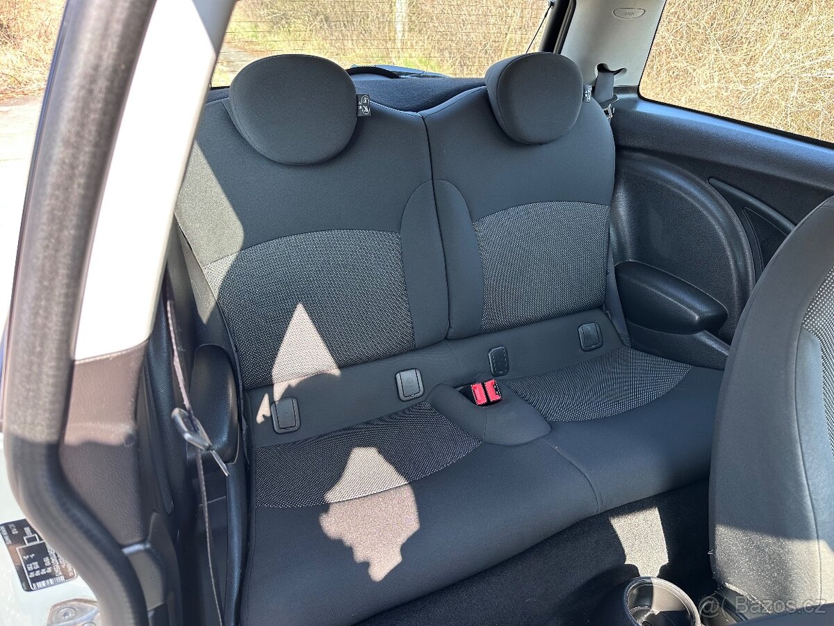 Mini One 1,6i 55kw Edition - 11