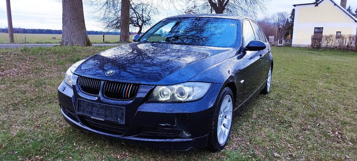 BMW E90 -320i -150 ps - 11