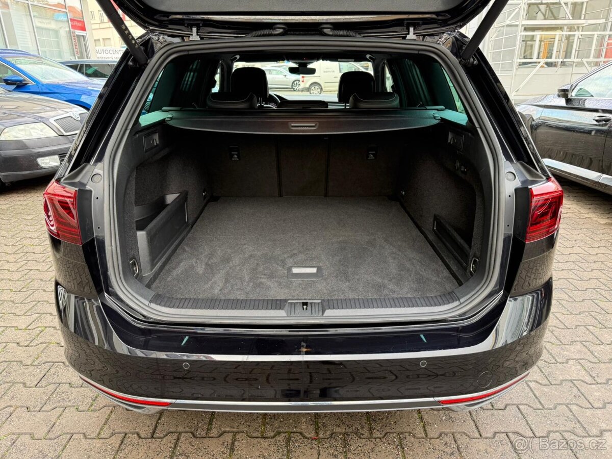 VW Passat GTE 1.4 TSI 160kW DSG Elegance - záruka Autodraft - 11