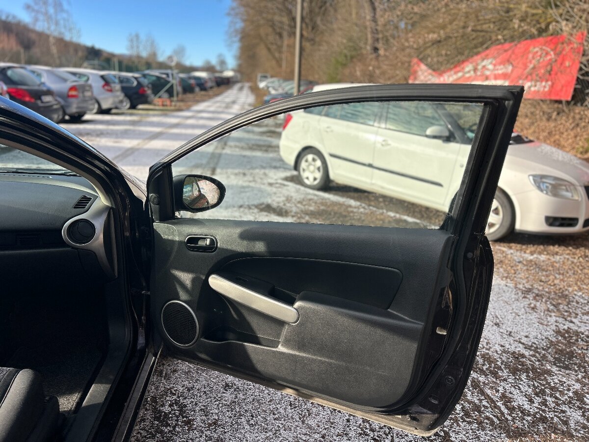 Mazda 2 1,4i 63kW, r.v. 2009 - 11