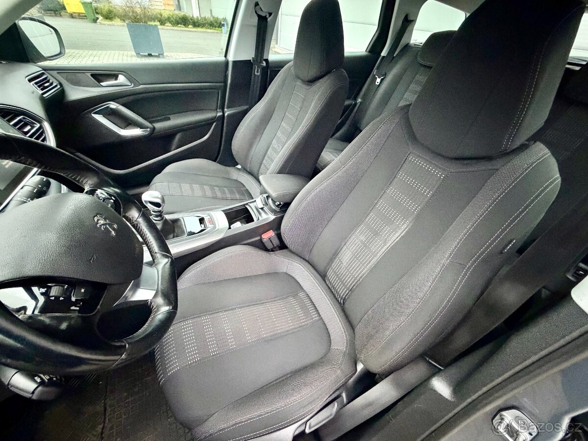Peugeot 308SW Allure koup. ČR LED - 11