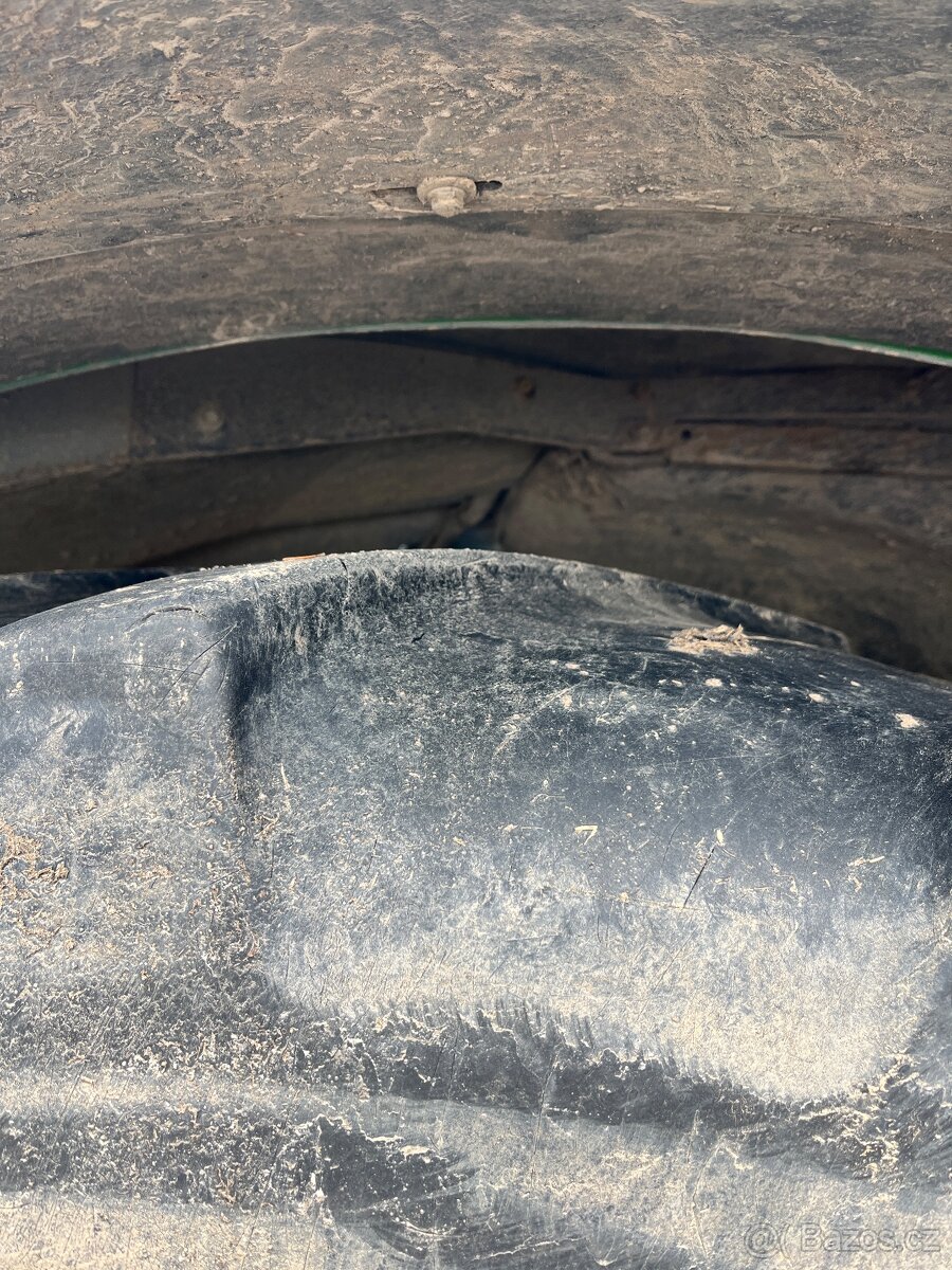 John Deere 8230 - 11