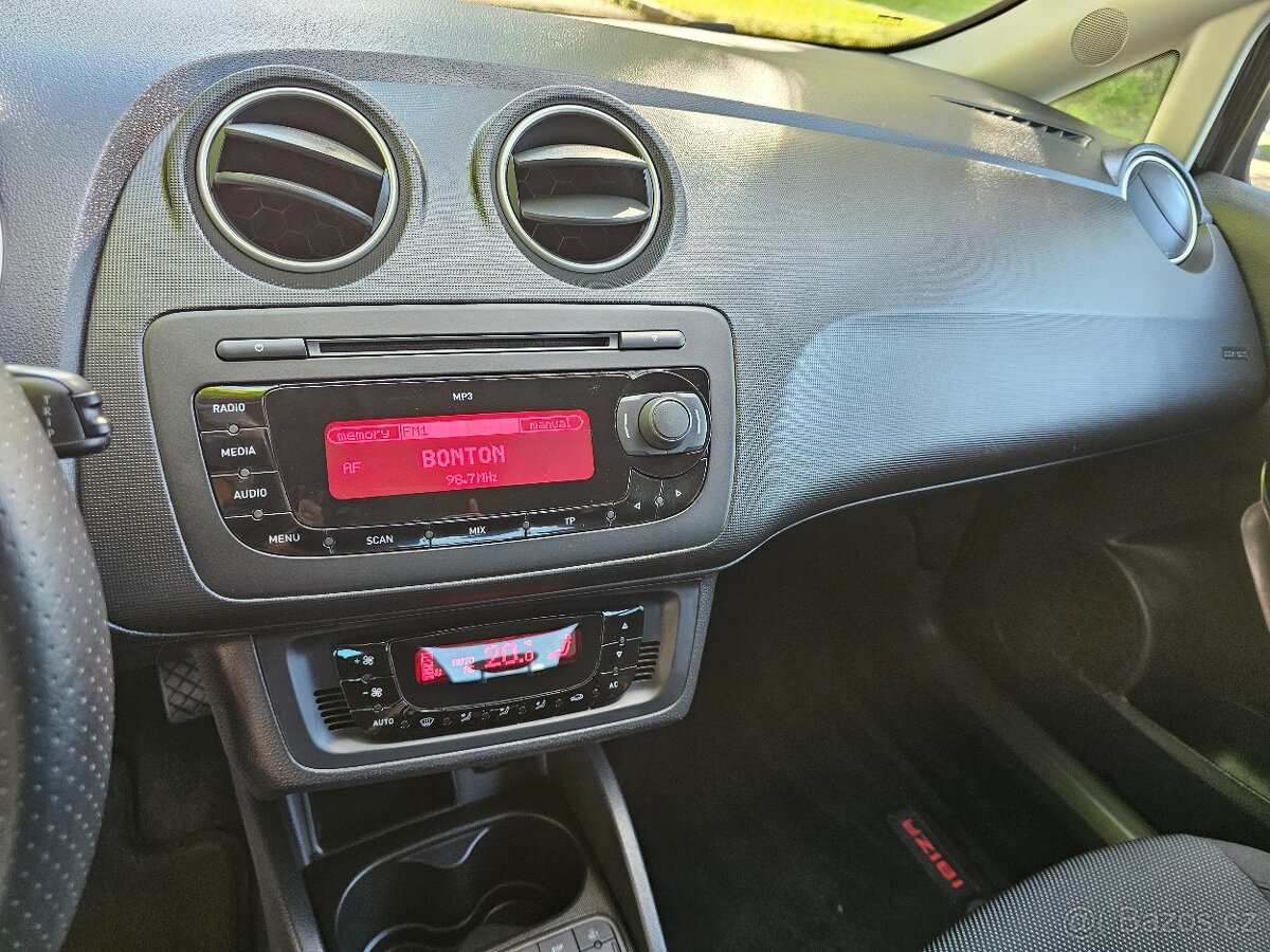 SEAT IBIZA 1.4MPI 63KW DIGI KLIMA 5.DV - 11