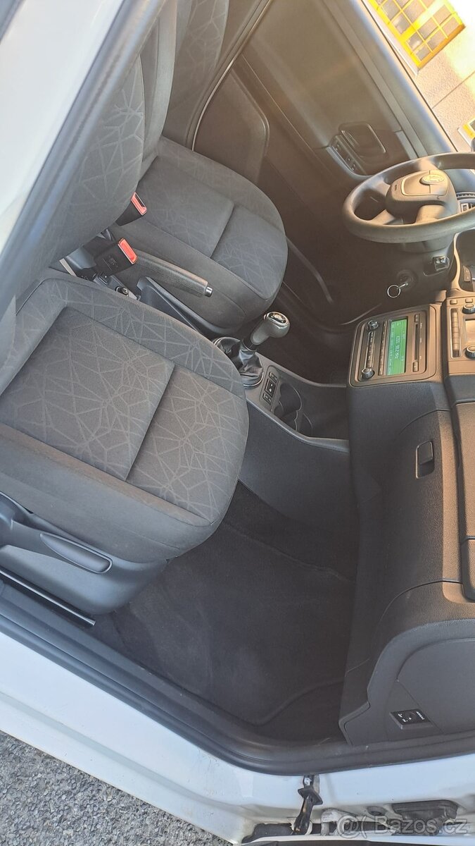 Skoda fabia 1.2 tsi combi - 11