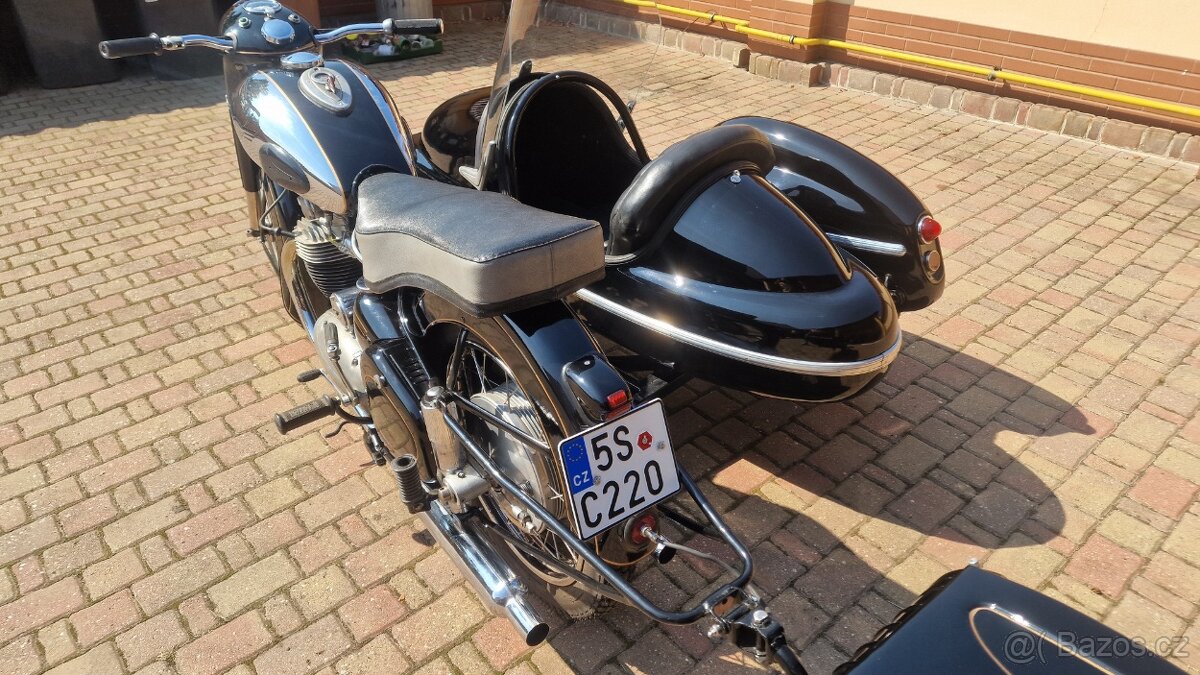 Jawa 500 -02 OHC se sajdou a pávem - 11