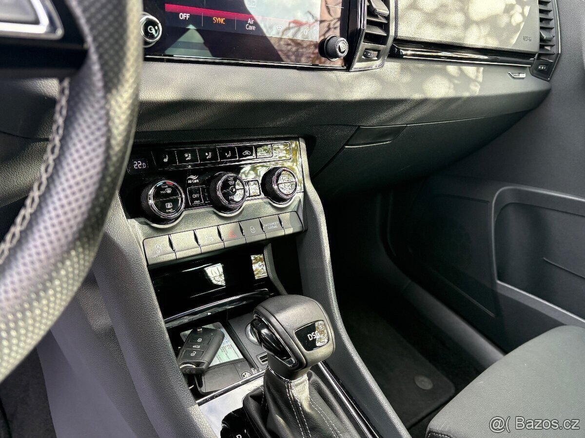 Škoda Karoq 1.5tsi Sportline m.r.2021Matrix acc kamera - 11
