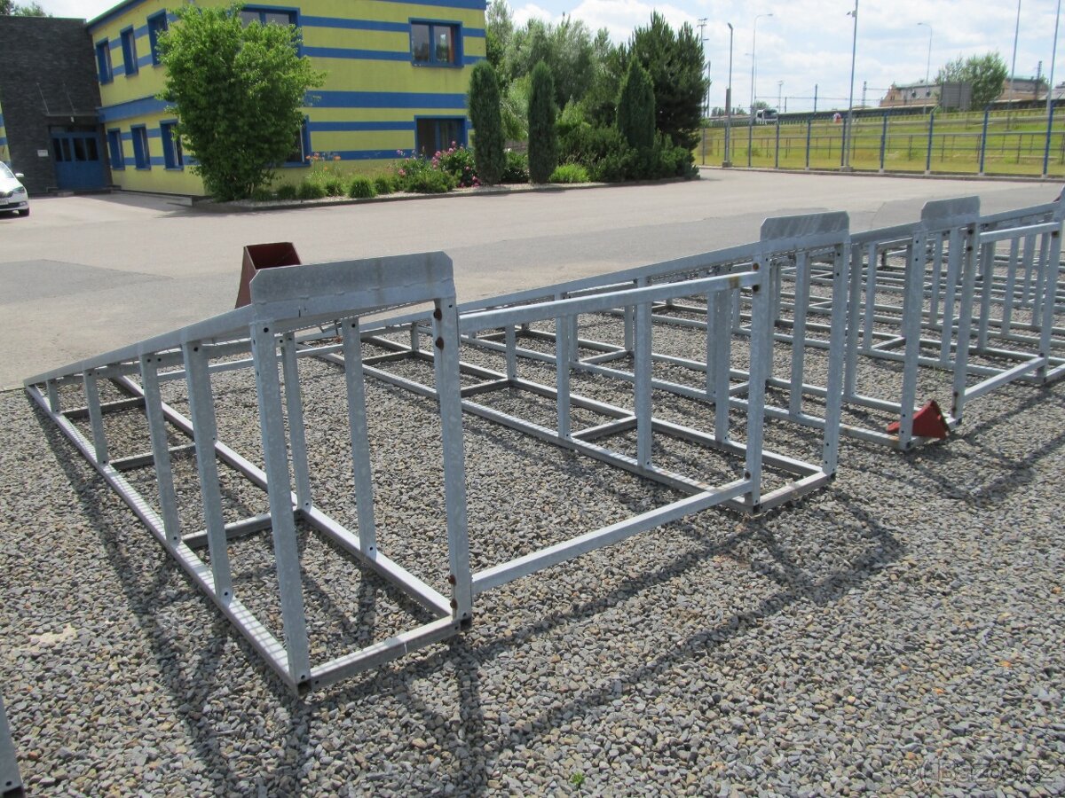 Pozinkované nájezdové rampy - 11