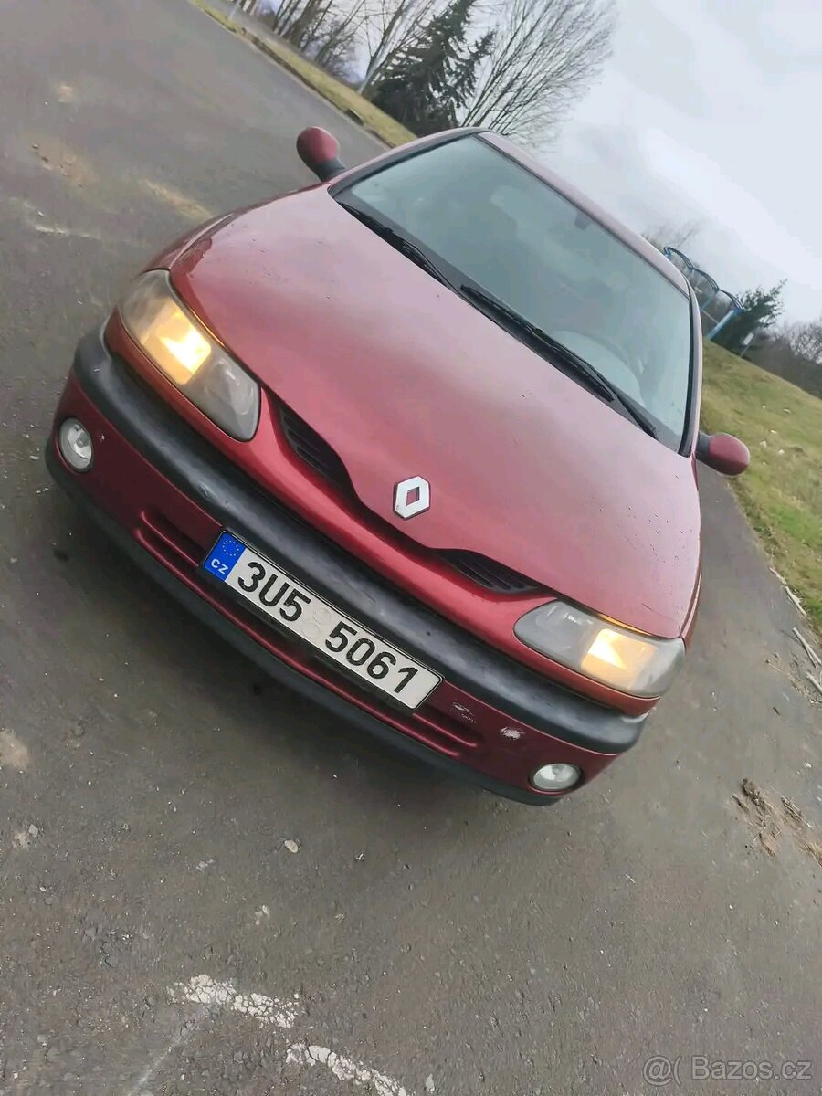 Renault laguna - 11