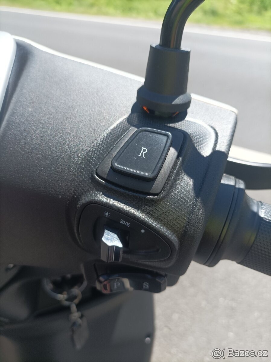 Prodám elektro skútra YADEA T2 - 11