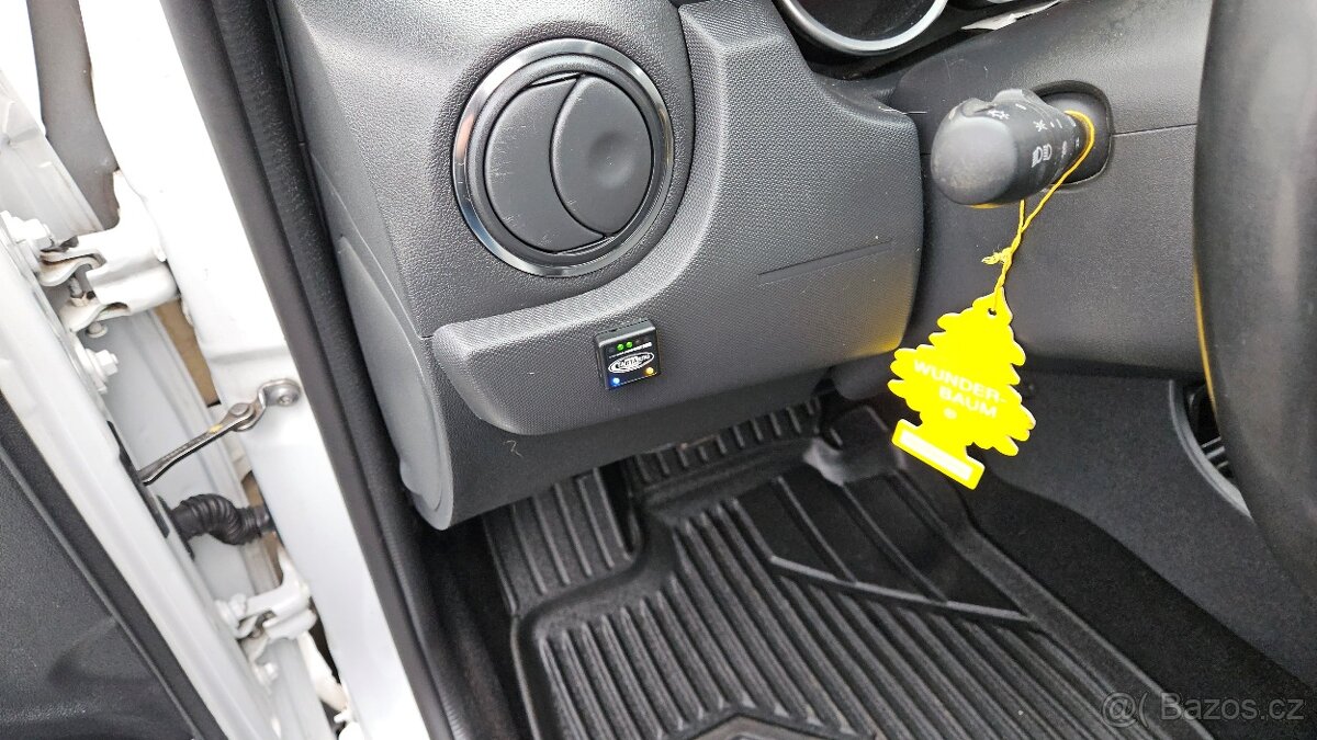 DACIA DUSTER 1,6 i + LPG - 11