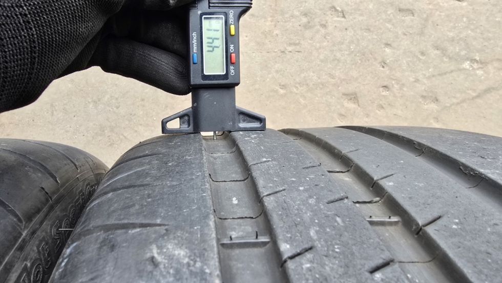 Letní pneu 245/35/20 Michelin - 11