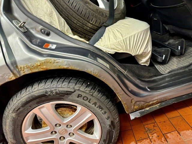 Suzuki Grand Vitara - 11