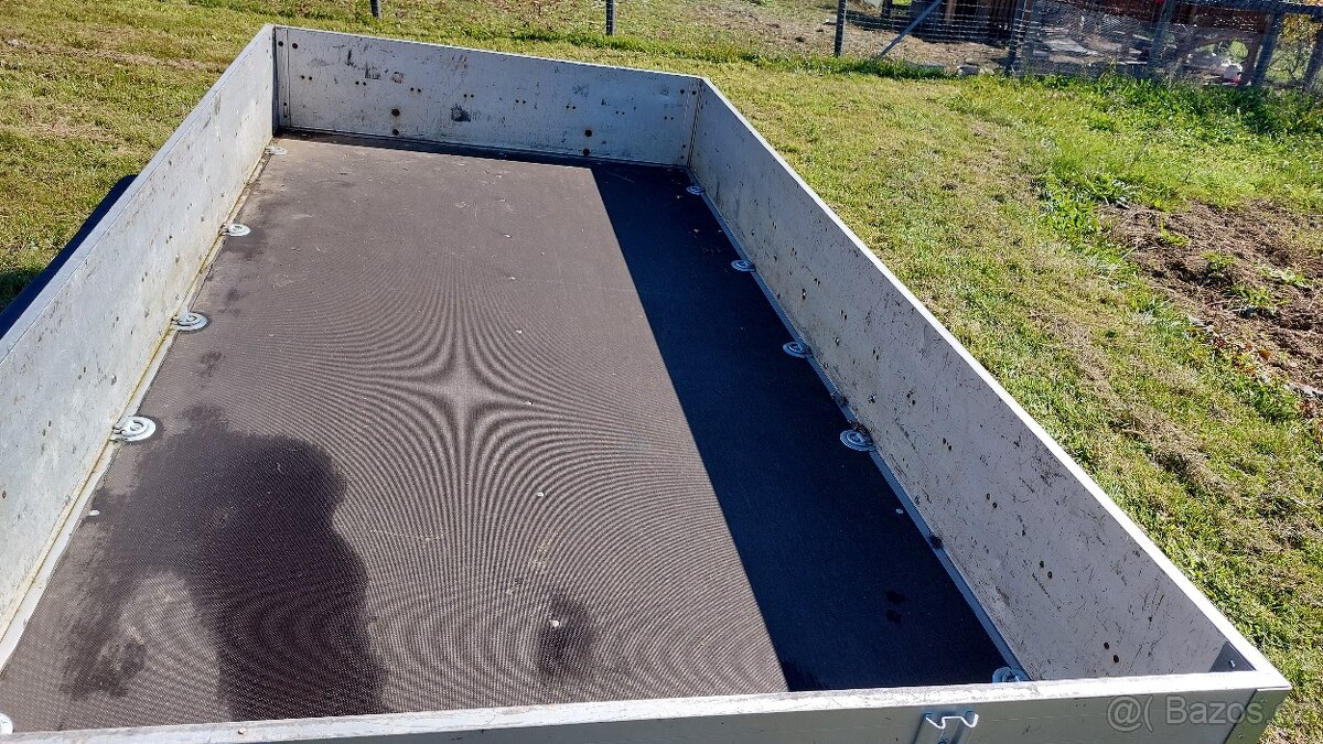 Přívěs,vlek,vozík -AGADOS - 11