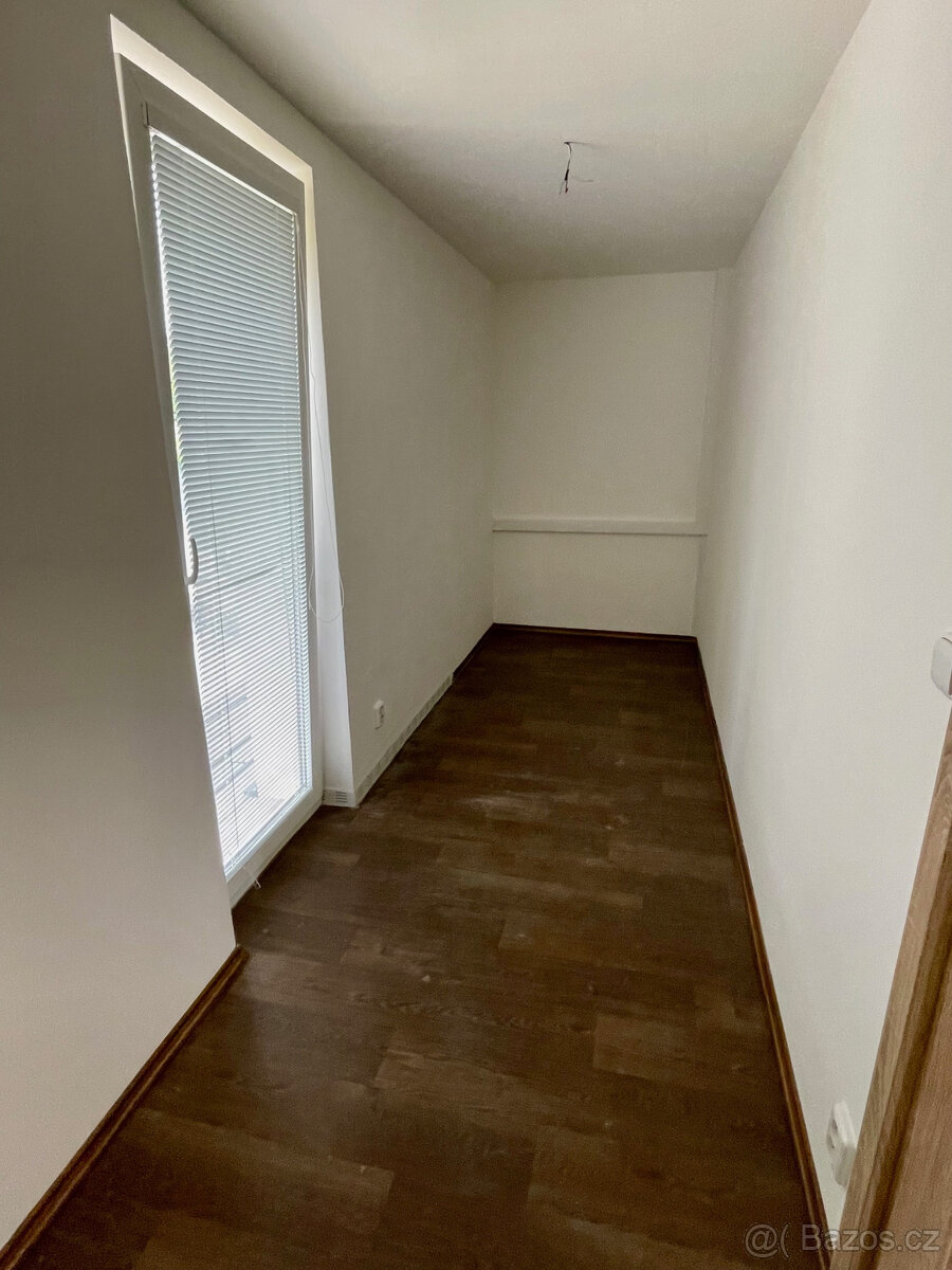 Prodej rodinného domu 150 m², pozemek 200 m² 776878002 - 11