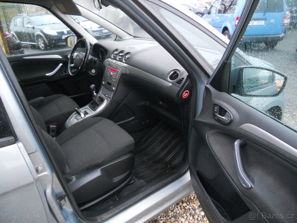 Ford Galaxy 2.0TDCi 103KW Trend 7Míst - 11