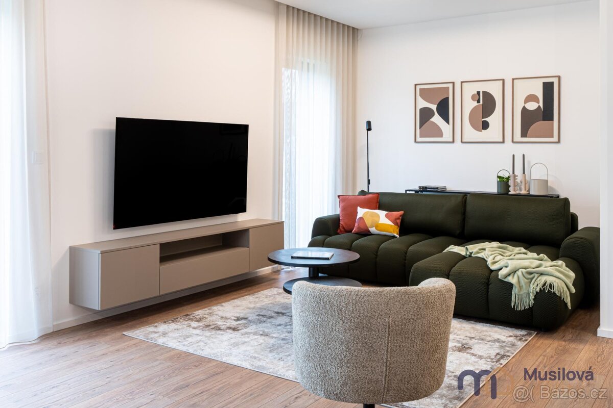 Prodej rodinného domu 150 m2, pozemek 636 m2 - 11