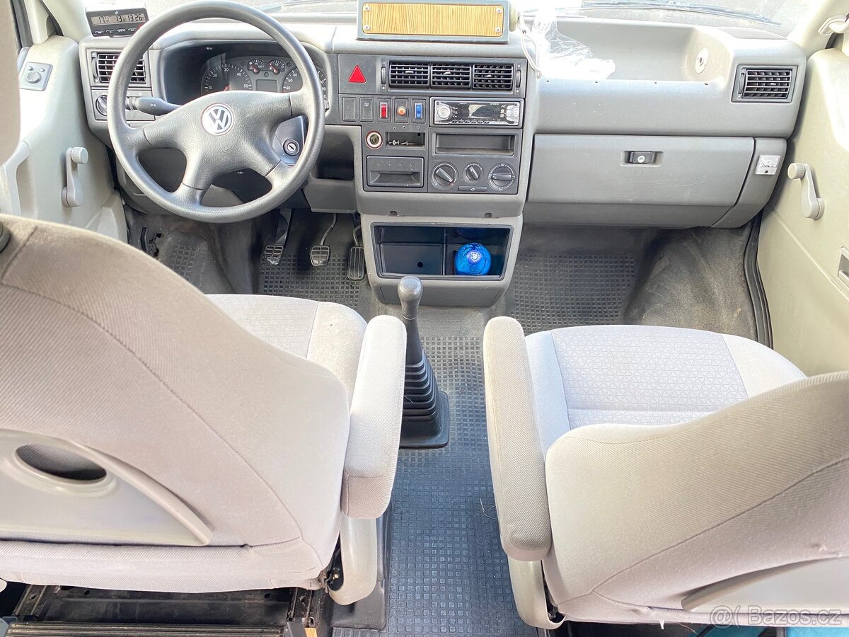 VW T4 SYNCRO LONG 2.5i - 11