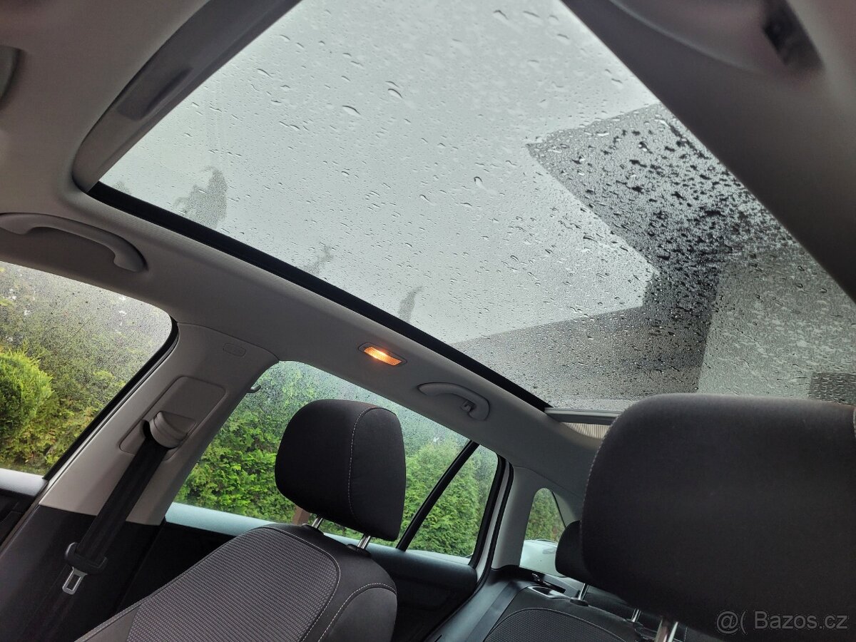 Škoda Rapid Panorama - 11