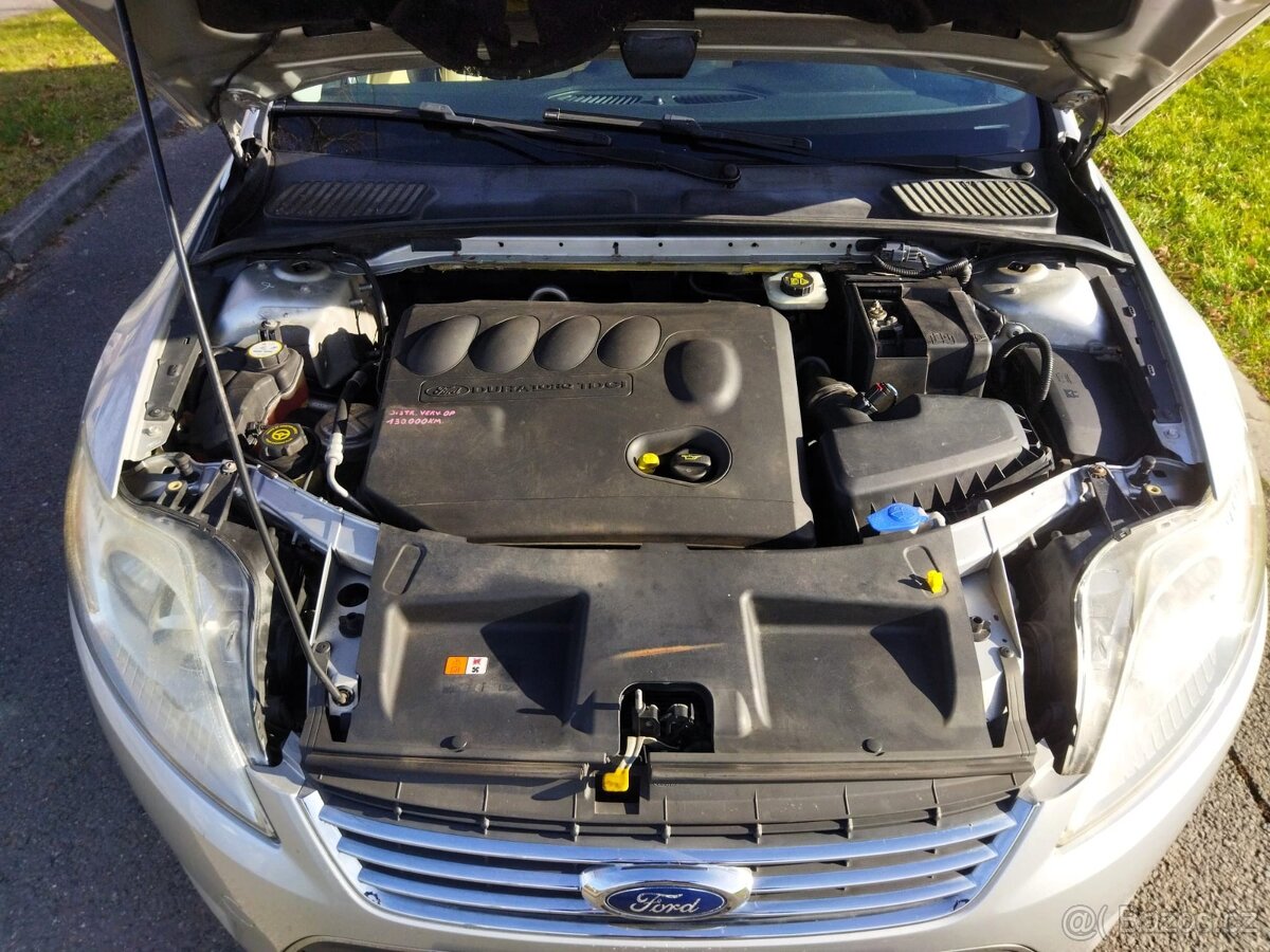 Ford Mondeo 2.0 TDCi GHIA-AUTOMAT-BÍLÁ KŮŽE-Čerstvý servis - 11