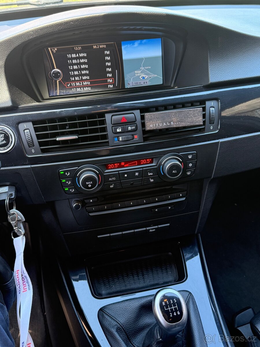 BMW e91 2.0D 105kw 2011 - 11