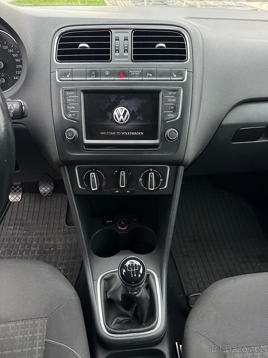 VW (Volkswagen) Polo 6C BlueMotion, 2014 - 11