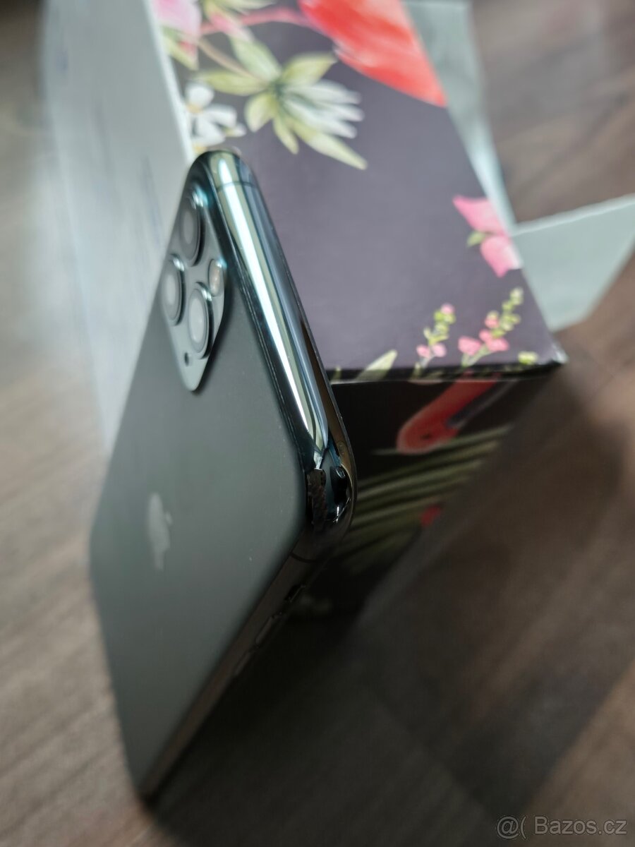 iPhone 11 Pro 64gb kapacita baterie 100% - 11