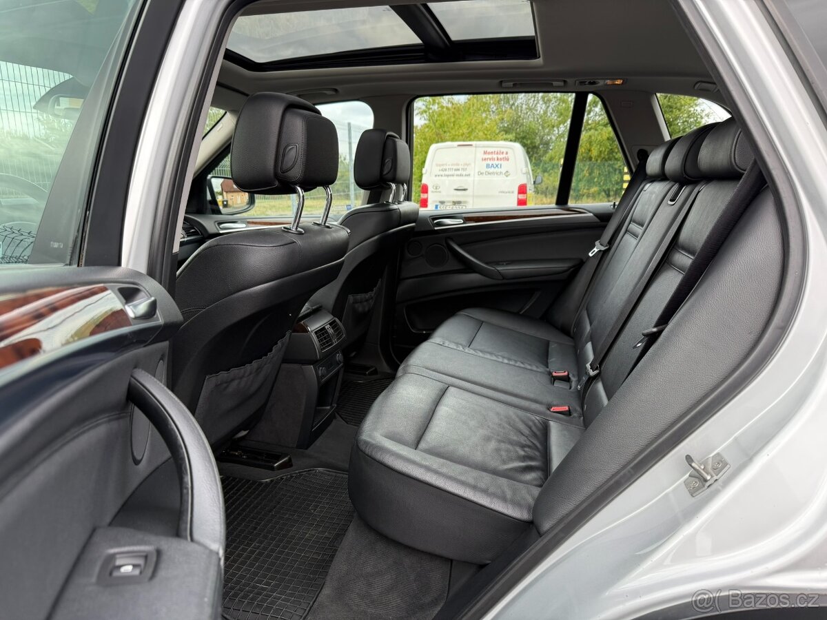 BMW X5 LCI 40d 225kW xDrive 2011 | 229000km, tažné, panorama - 11