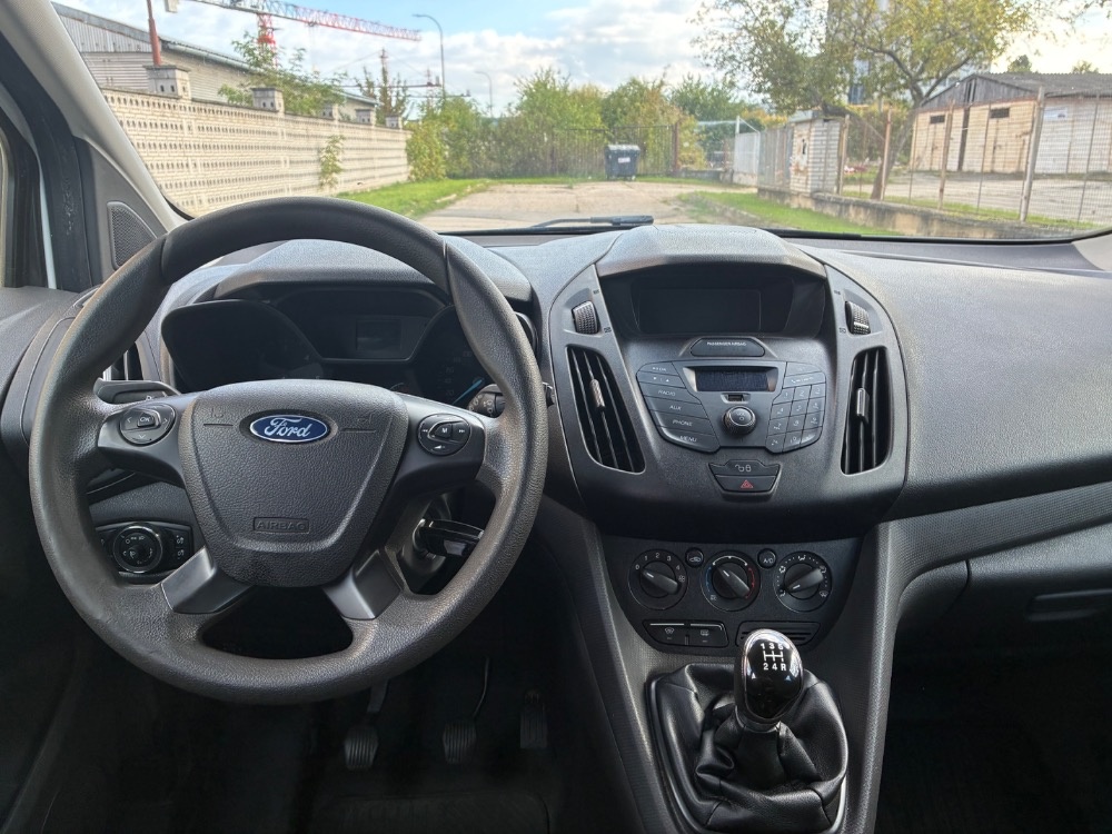 Ford Transit Connect LONG 1,5 TDCI 5 míst - 11